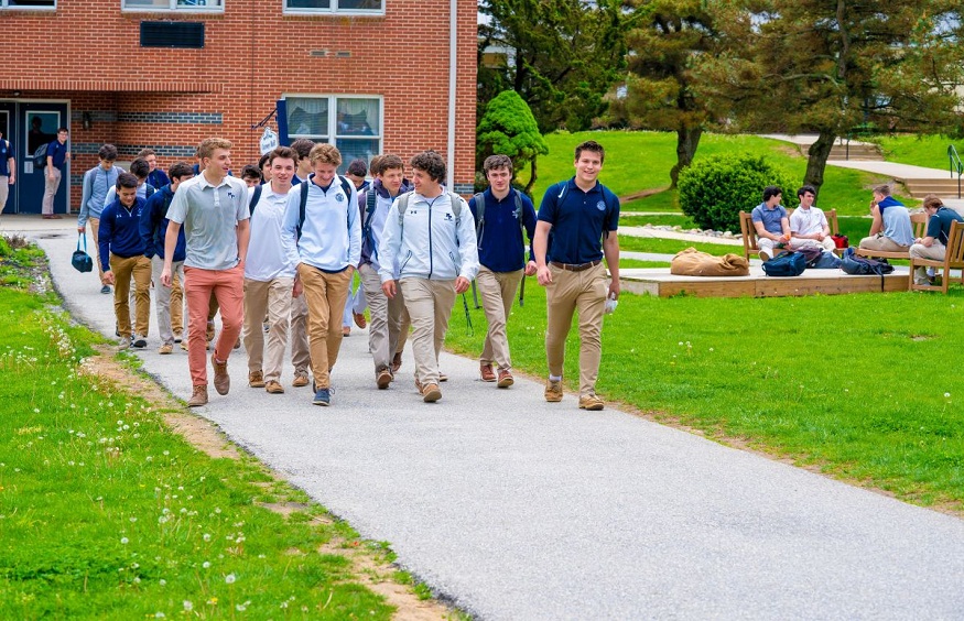 Why Choose An All-Boys School?